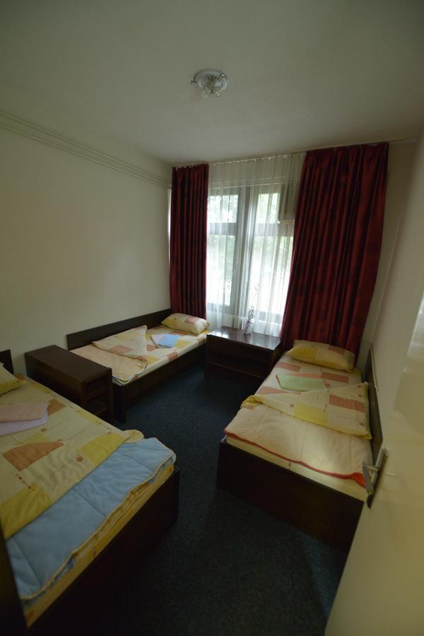 Guesthouse Duga Belgrad Exterior foto
