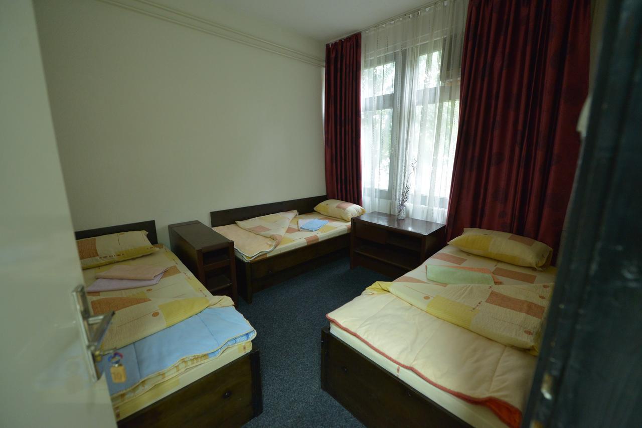 Guesthouse Duga Belgrad Exterior foto