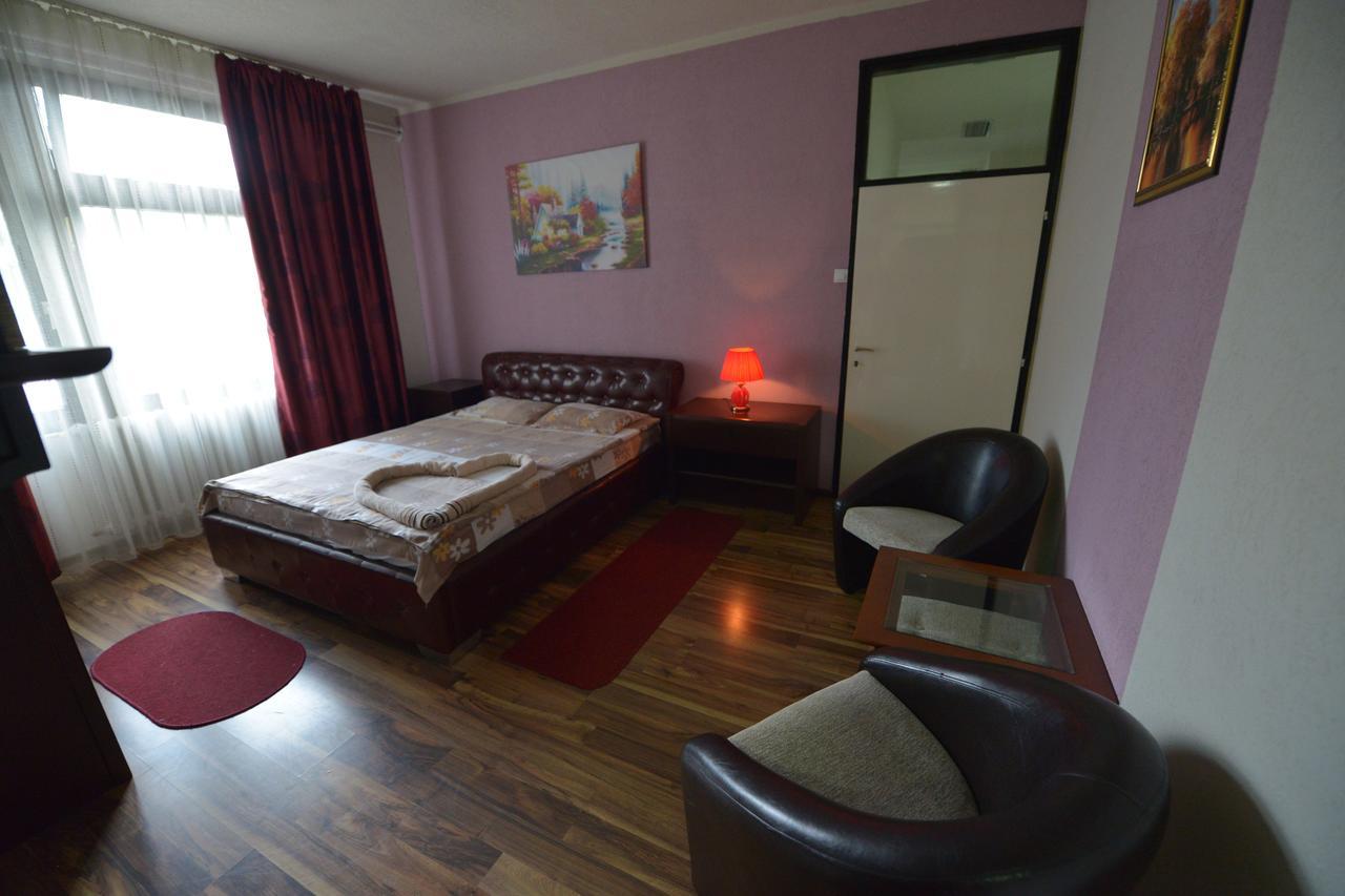 Guesthouse Duga Belgrad Exterior foto