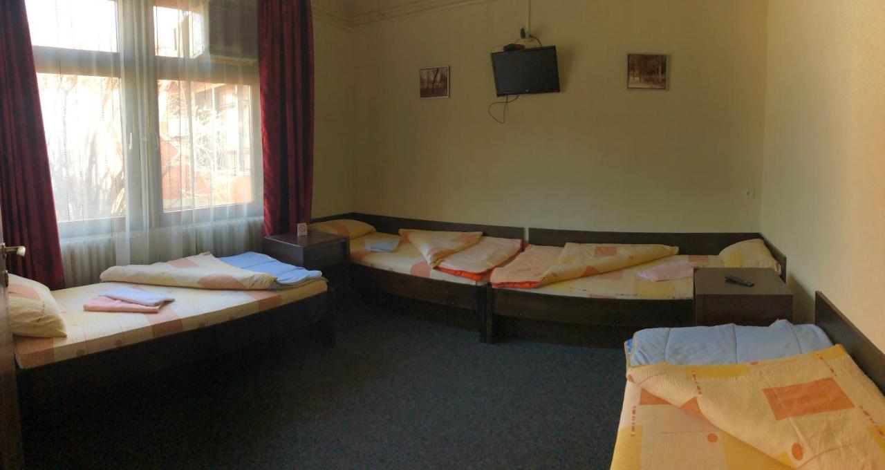 Guesthouse Duga Belgrad Exterior foto