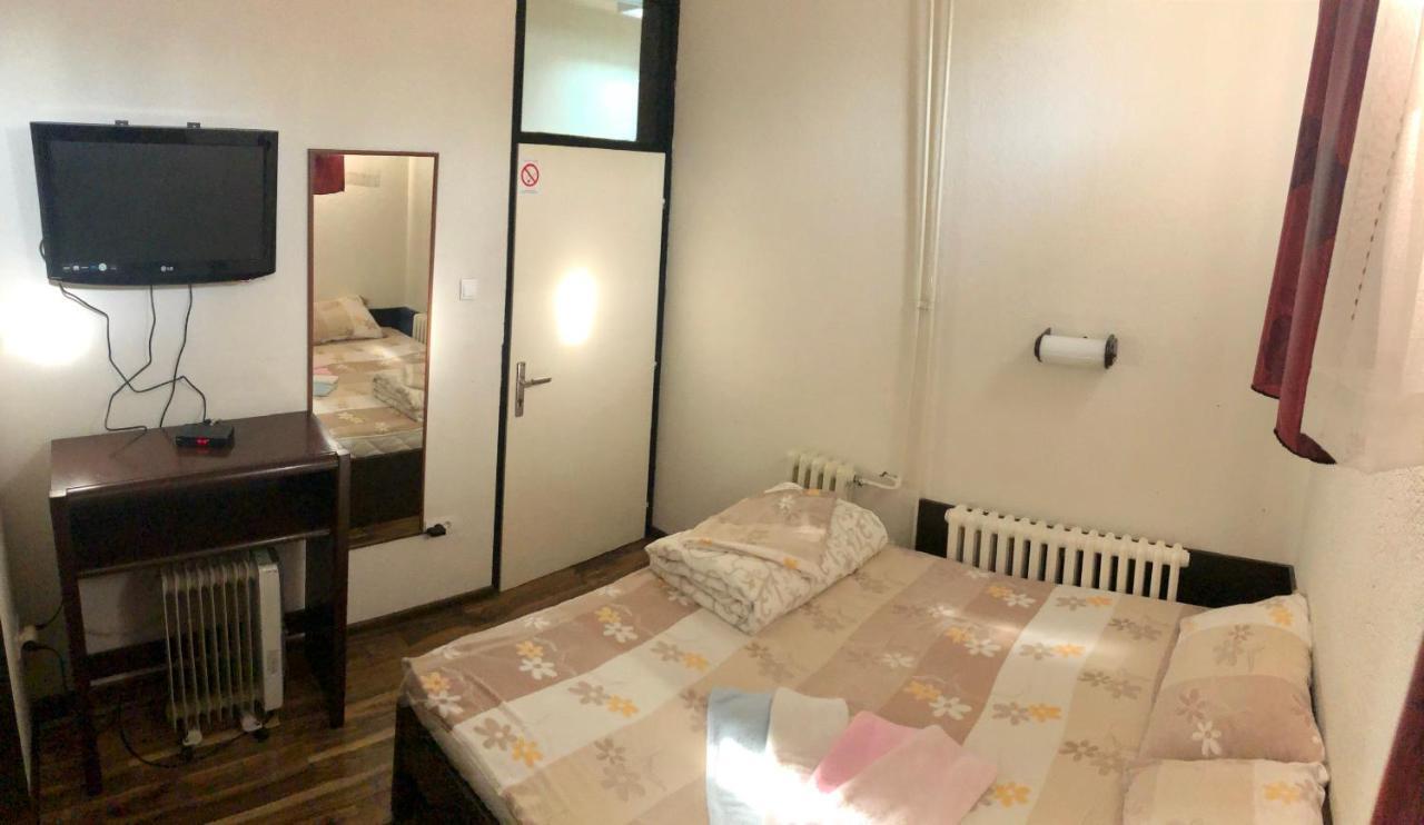 Guesthouse Duga Belgrad Exterior foto