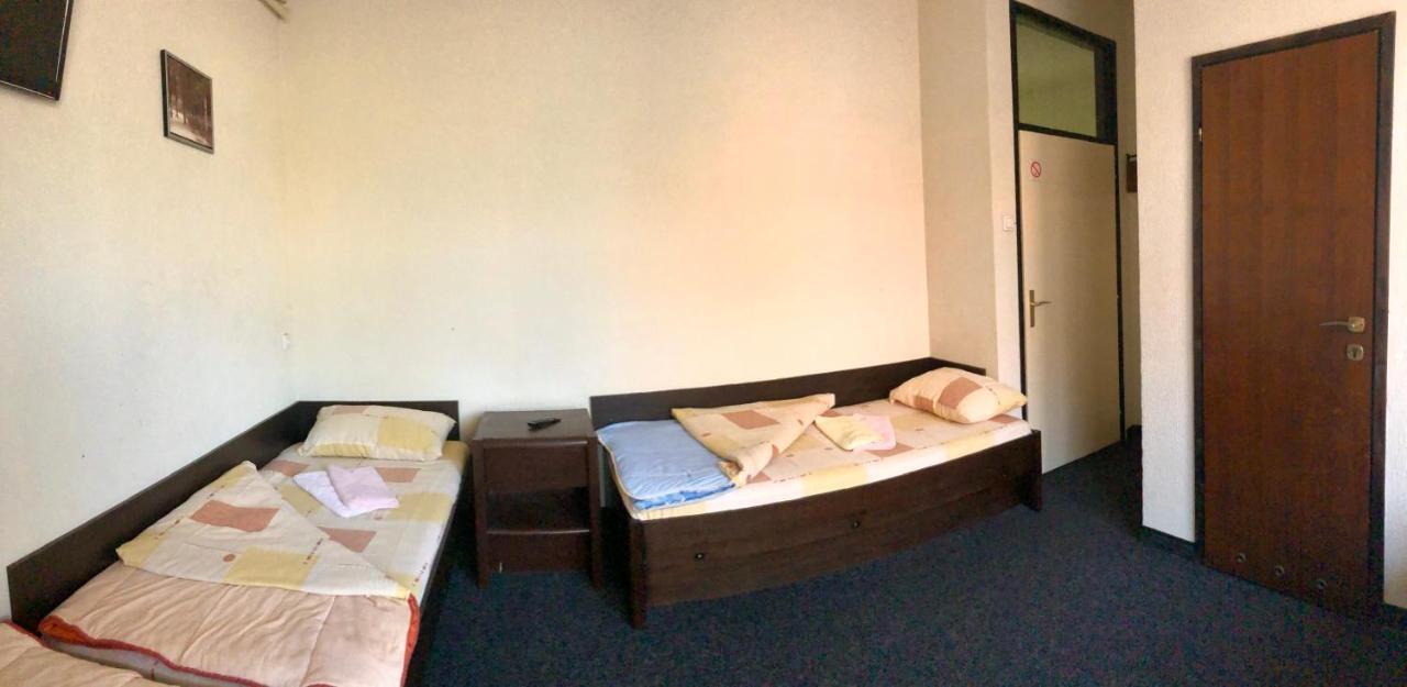 Guesthouse Duga Belgrad Exterior foto